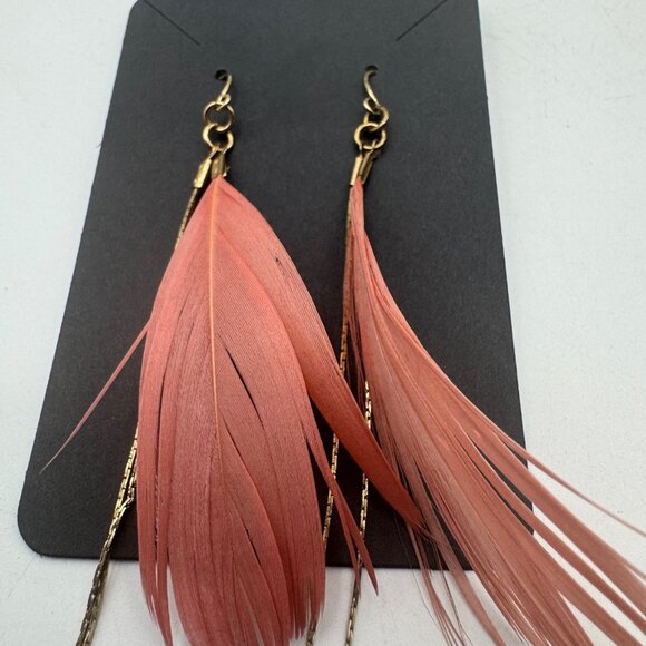 Boho Feather Dangle Earrings With Gold Chains & Hook Closure - Picture 2 of 3